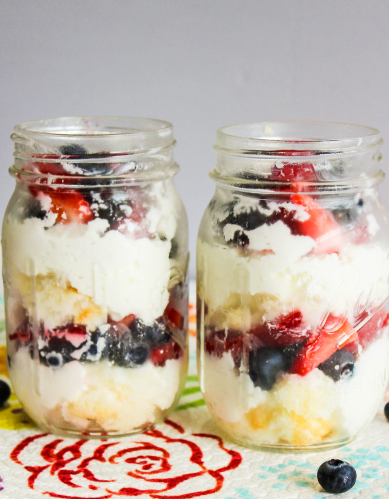 Gentilly cake parfait