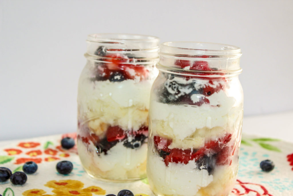 Gentilly cake parfait